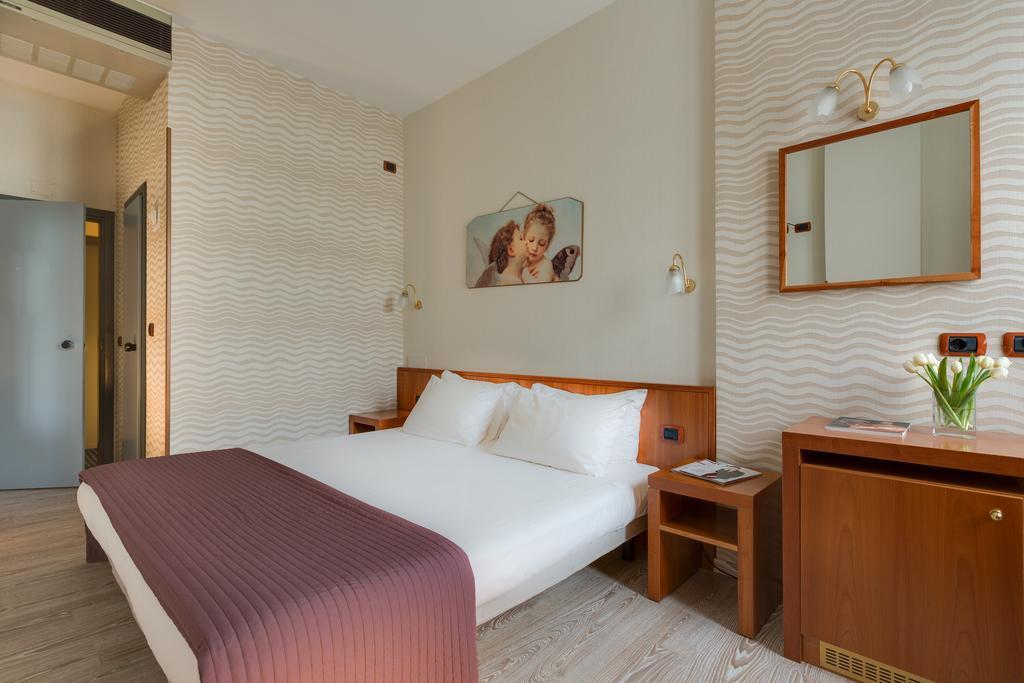 Hotel Roxy Milan Luaran gambar