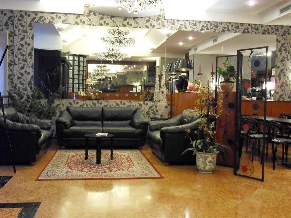 Hotel Roxy Milan Luaran gambar